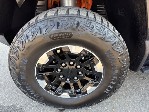 Used 2024 GMC Hummer EV 2X w/ Extreme Off-Road Package image 35
