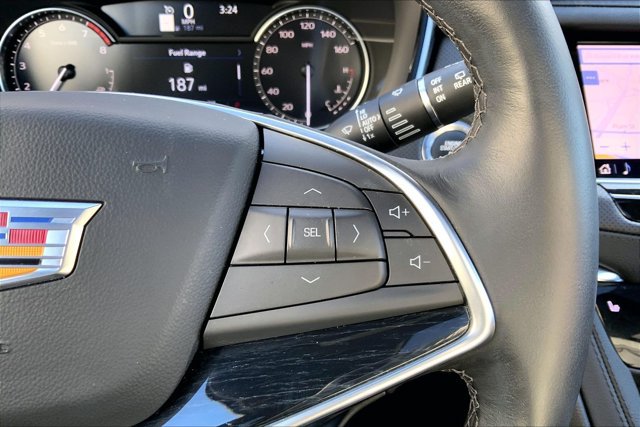 Used 2024 Cadillac XT5 Premium Luxury AWD/4WD image 19