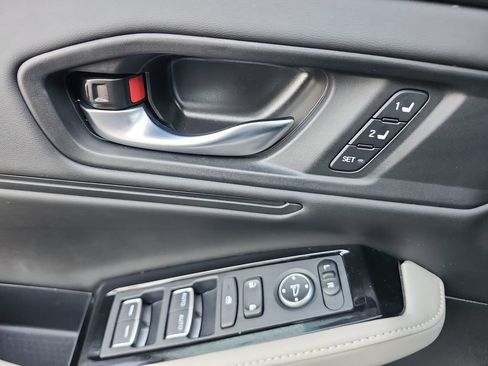 Used 2025 Honda Accord Touring image 23