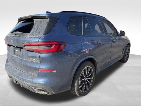 Used 2023 BMW X5 xDrive40i w/ M Sport Package image 4