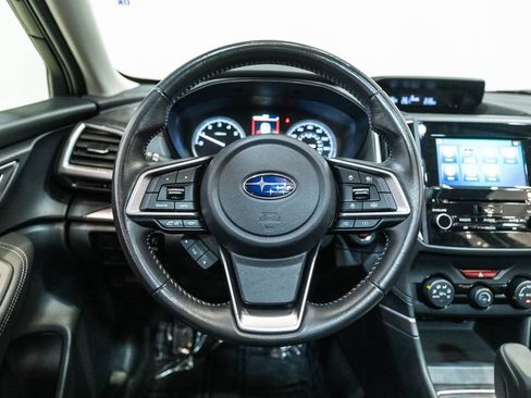 Used 2023 Subaru Forester Premium AWD/4WD image 17