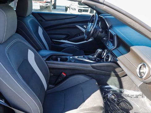 Used 2023 Chevrolet Camaro LT image 18