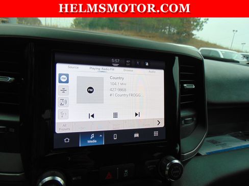 Used 2025 RAM 3500 Tradesman w/ Chrome Appearance Group image 30