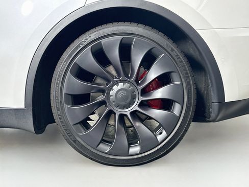 Used 2021 Tesla Model Y Performance AWD/4WD image 11