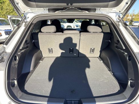 New 2026 Chevrolet Equinox EV LT image 30