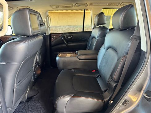 Used 2019 Nissan Armada Platinum w/ Captain's Chairs Package image 19