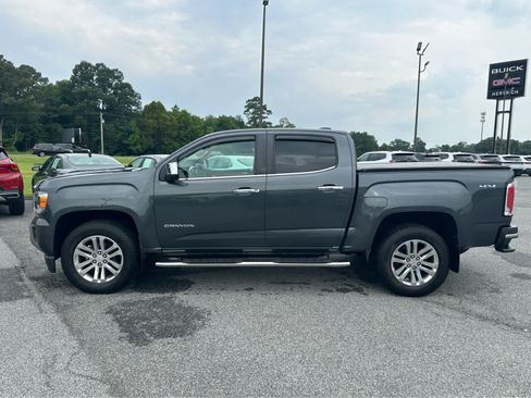 Used 2017 GMC Canyon SLT w/ Driver Alert Package AWD/4WD image 10