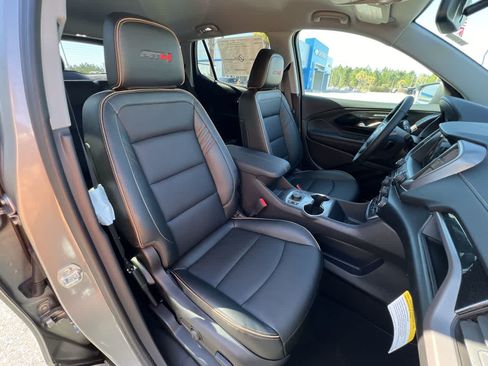 Used 2024 GMC Terrain AT4 AWD/4WD image 26
