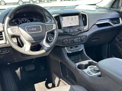 Used 2024 GMC Terrain Denali w/ Denali Premium Package image 19