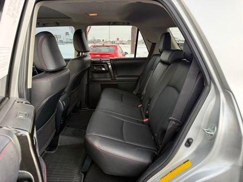 Used 2019 Toyota 4Runner TRD Off-Road Premium image 18