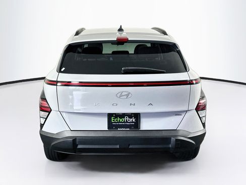 Used 2025 Hyundai Kona SEL AWD/4WD image 7