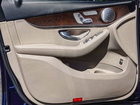 Certified 2019 Mercedes-Benz GLC 300 GLC 300 image 20