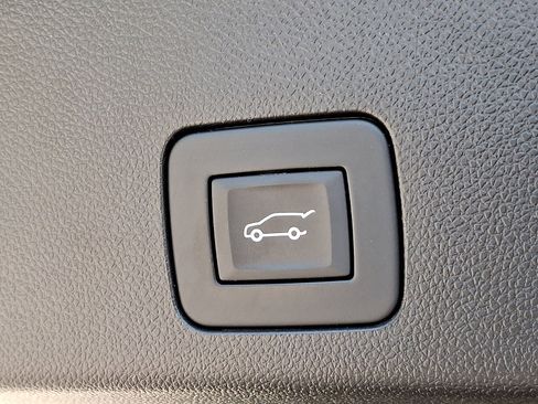 Used 2024 Buick Encore GX Preferred w/ Comfort Package AWD/4WD image 28