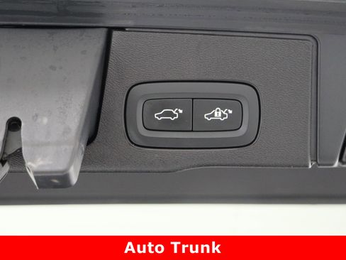 Used 2021 Volvo XC60 T5 Inscription w/ Advanced Package image 36