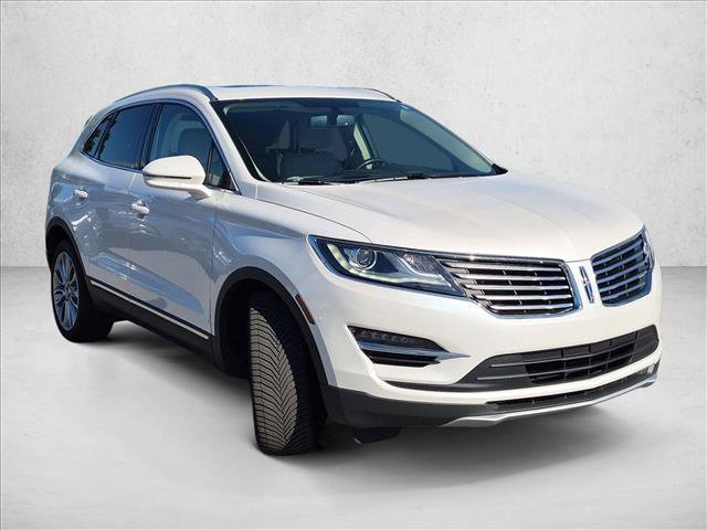 Used 2018 Lincoln MKC Reserve FWD image 3