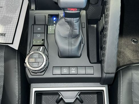New 2026 Toyota 4Runner TRD Off-Road Premium AWD/4WD image 26