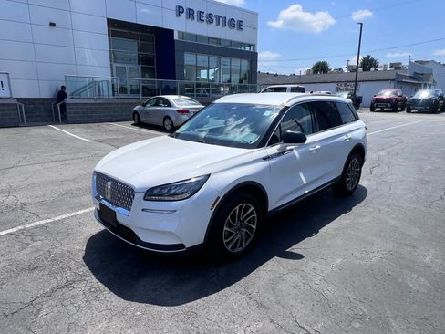 Used 2020 Lincoln Corsair AWD w/ Equipment Group 101A image 3