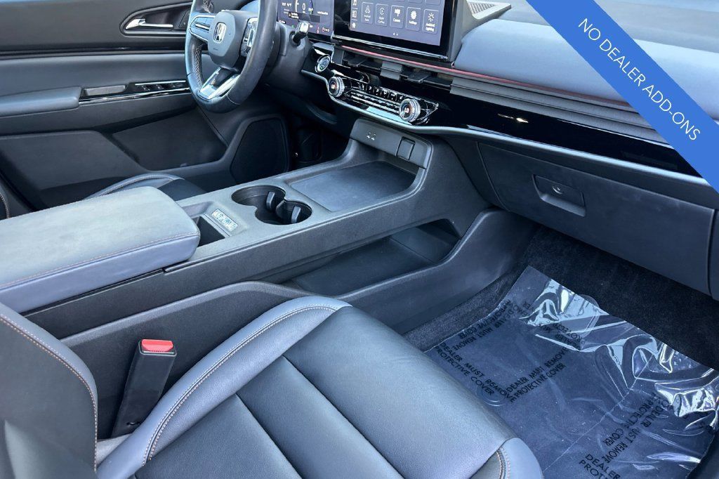 Certified 2024 Honda Prologue Touring image 18