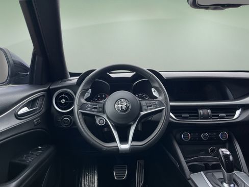 Used 2018 Alfa Romeo Stelvio Ti Sport AWD/4WD image 31
