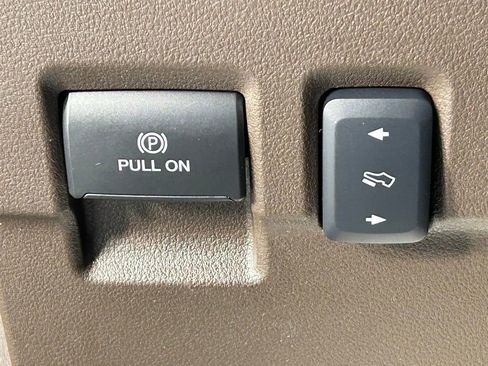 Used 2025 Ford F450 King Ranch w/ Chrome Package image 35