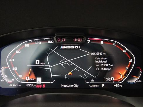 Used 2023 BMW M550i xDrive w/ Executive Package image 27