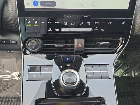 Used 2023 Toyota bZ4X XLE image 17