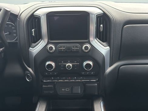 Used 2021 GMC Sierra 1500 SLT w/ SLT Premium Package image 19