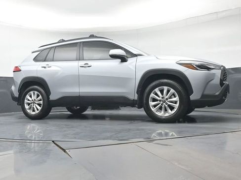 Certified 2024 Toyota Corolla Cross LE image 37