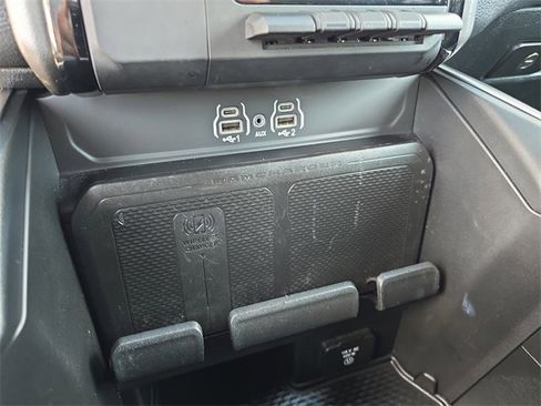 Certified 2025 RAM 1500 Big Horn image 19