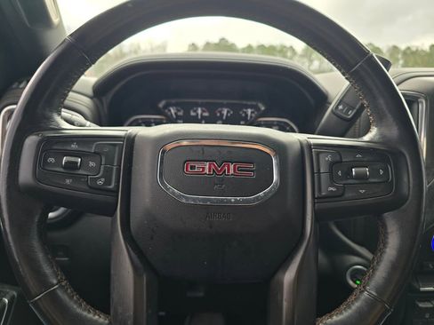 Used 2021 GMC Sierra 1500 AT4 image 18