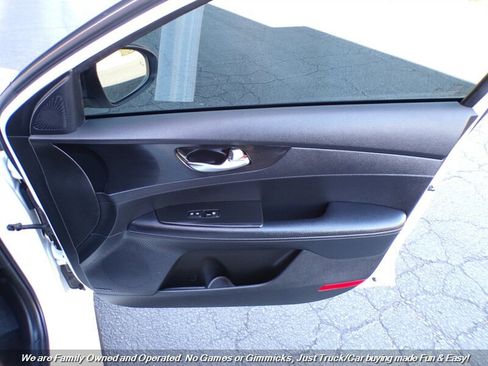 Used 2022 Kia Forte GT-Line w/ GT-Line Premium Package FWD image 28