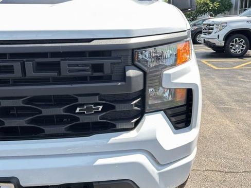 Used 2022 Chevrolet Silverado 1500 Custom w/ Rally Edition AWD/4WD image 3