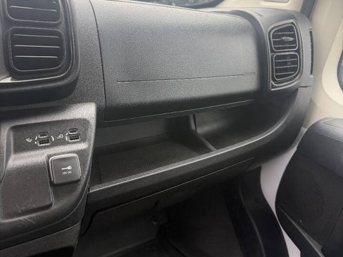 Used 2022 RAM ProMaster 3500 FWD image 12