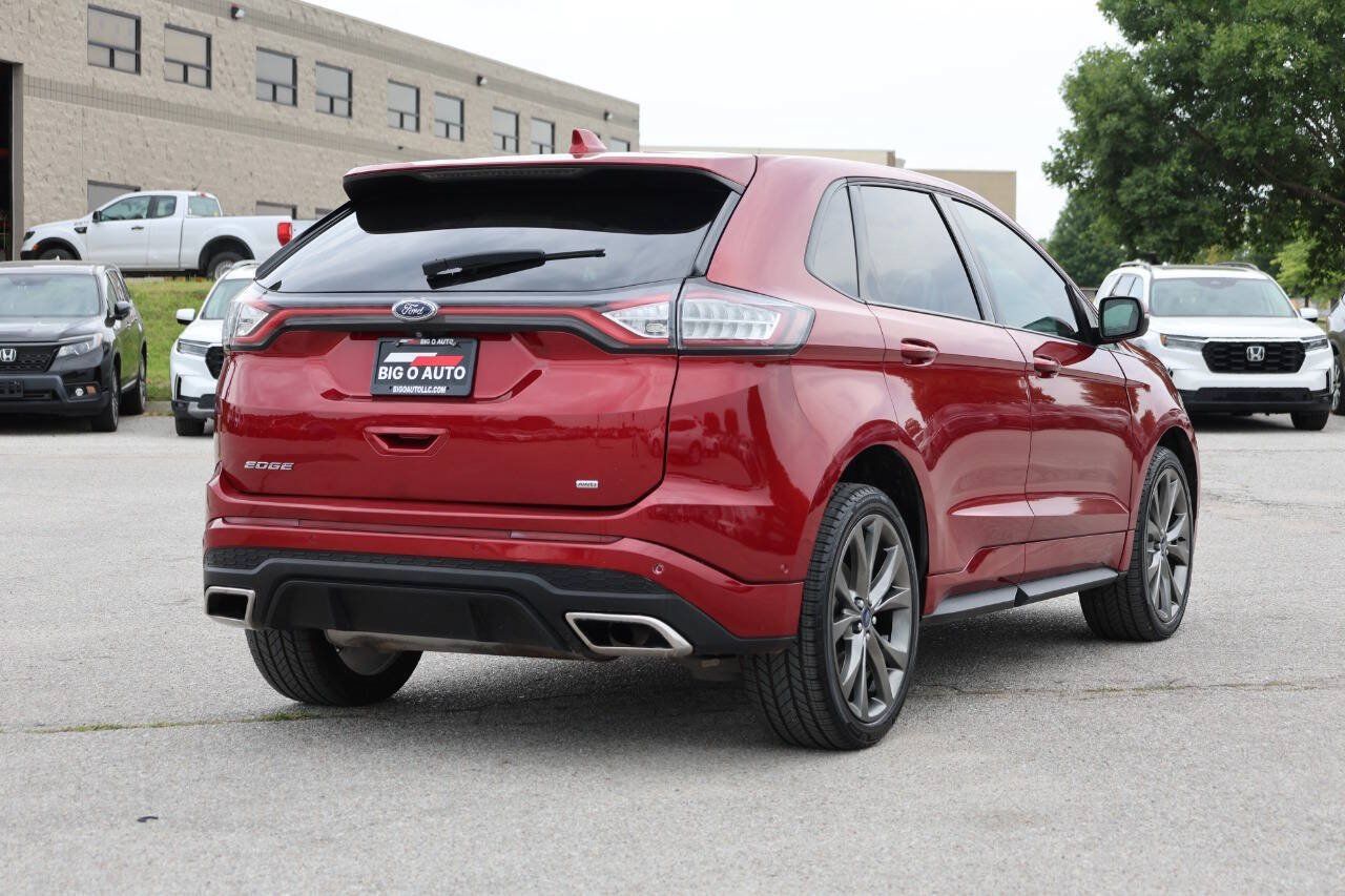 Used 2016 Ford Edge Sport w/ Equipment Group 401A AWD/4WD image 9