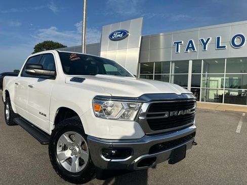 Used 2020 RAM 1500 Big Horn AWD/4WD image 4