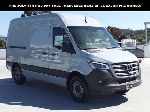 New 2024 Mercedes-Benz Sprinter 2500 image 4