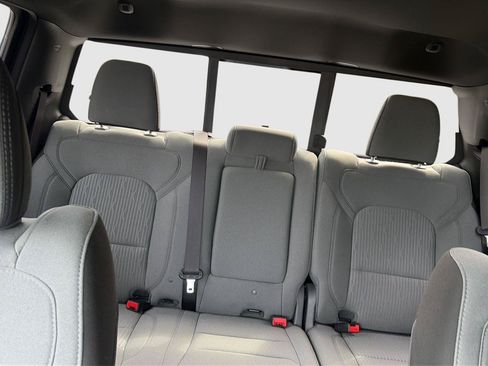 Used 2023 RAM 1500 Big Horn AWD/4WD image 33