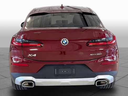 Used 2025 BMW X4 xDrive30i w/ Premium Package AWD/4WD image 4