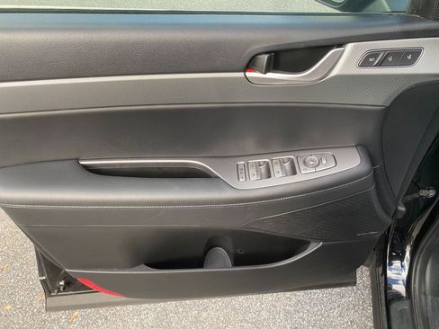 Used 2023 Hyundai Palisade SEL image 11