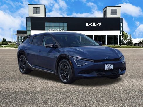 New 2026 Kia EV6 Wind AWD/4WD image 2