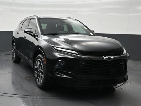 Used 2023 Chevrolet Blazer RS FWD image 8