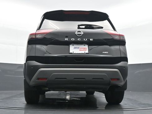 Used 2023 Nissan Rogue S image 20