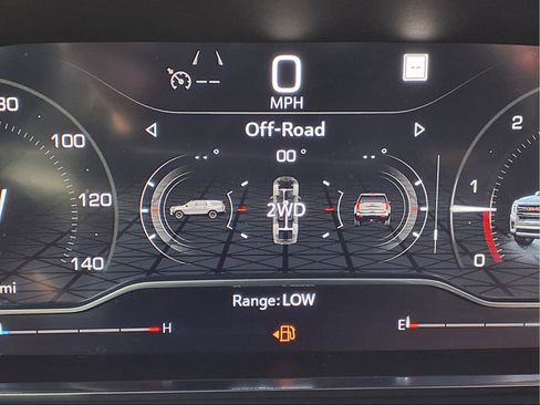 Used 2022 GMC Yukon XL SLT w/ SLT Luxury Package image 30