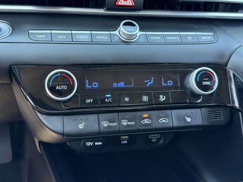 Certified 2023 Hyundai Elantra SEL w/ Convenience Package FWD image 31