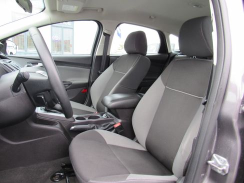 Used 2014 Ford Focus SE image 15