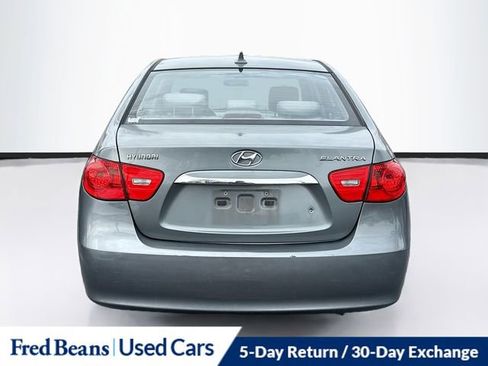 Used 2010 Hyundai Elantra GLS image 7