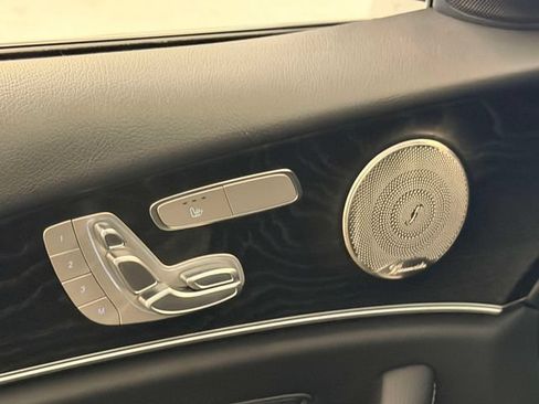 Used 2023 Mercedes-Benz E 350 4MATIC Sedan image 17