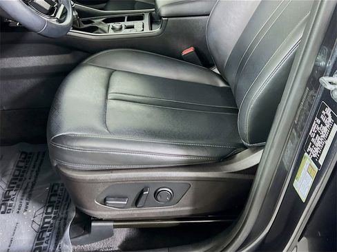 Used 2021 Kia Sorento EX w/ EX AWD X-Line Package image 26