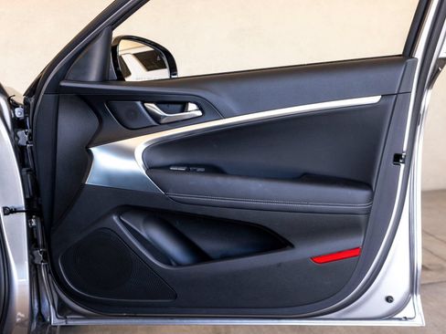 Used 2026 Genesis G70 2.5T RWD image 25