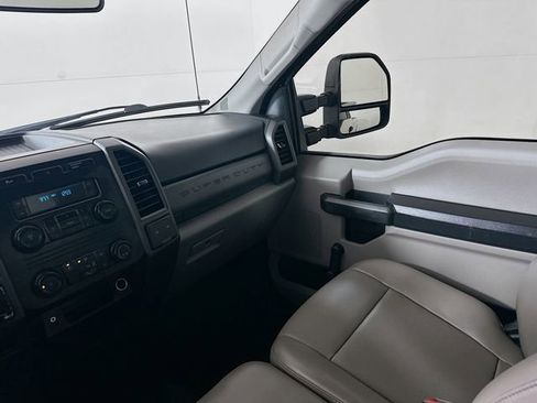 Used 2019 Ford F350 XL image 23